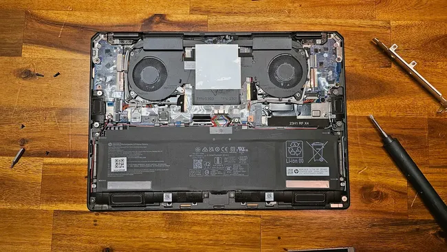 Dụng cụ và mẹo bảo trì máy tính xách tay hiệu quả