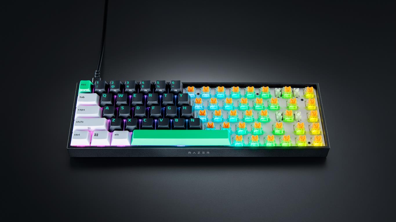 Razer ra mắt Reclusa X Mini 65%: Bàn phím gaming dành cho người thích tùy biến