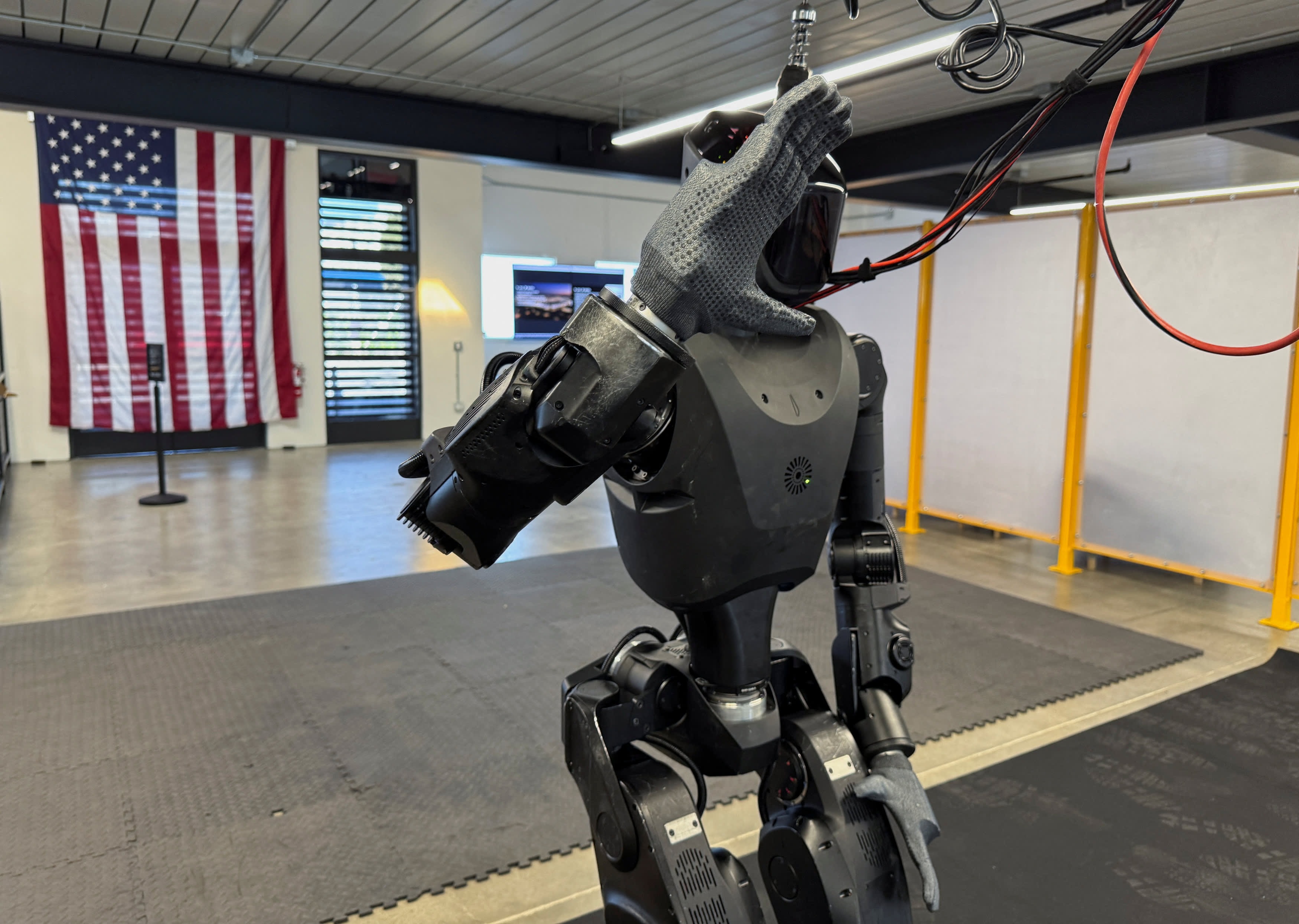 108313721-17800536982026-03-12t071231z_341651439_rc2igjalzb7c_rtrmadp_0_tech-robots-conflict-zones