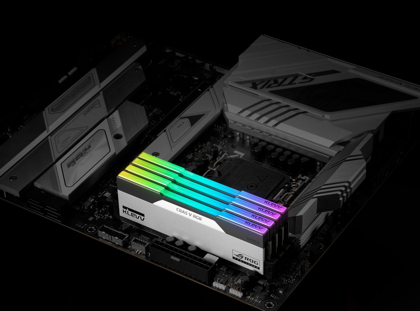 Klevv-Memory-CRAS-V-RGB-ROG-5